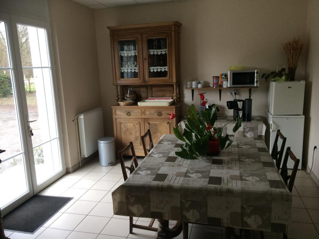 Bed and Breakfast La Demi-Lune Bailleval Экстерьер фото